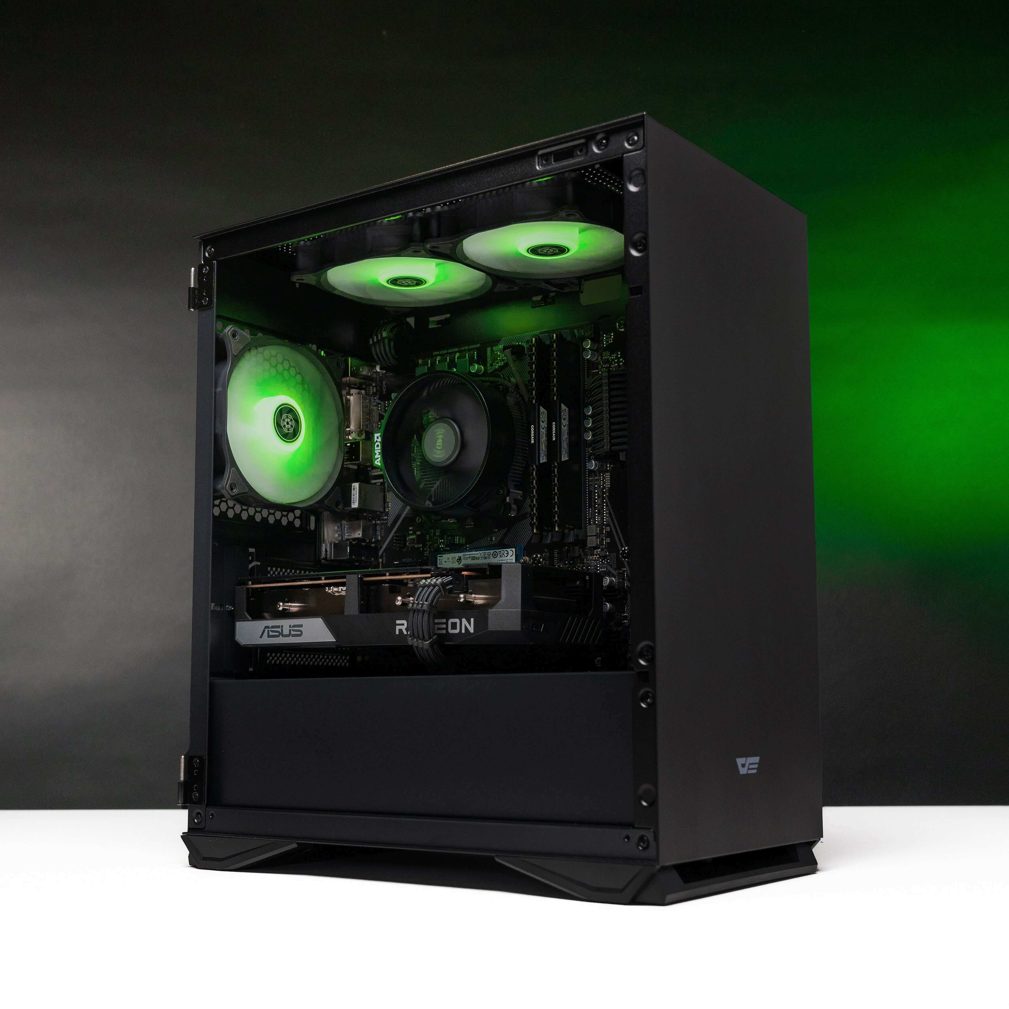ARROW: LVL 3 Gaming PC featuring the efficient AMD Wraith Stealth cooler and reliable FSP Hydro K PRO 550W 80+ Bronze power supply.